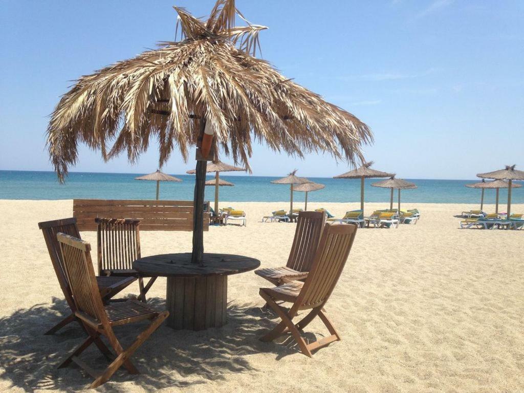 Barcaresa-Villa Vue Mer Acces Direct Plage - Piscine Le Barcares Exterior photo